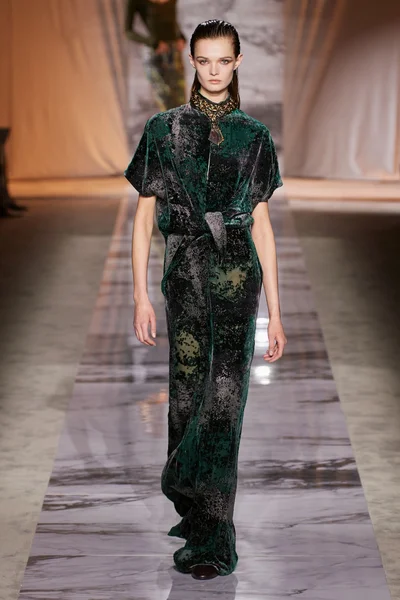 Look 42